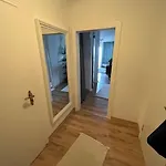 Schoene Penthouse Direkt Am Deutschen Eck Lejlighed