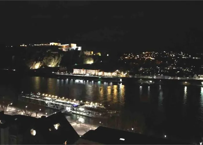 Apartamento Schoene Penthouse Direkt Am Deutschen Eck *